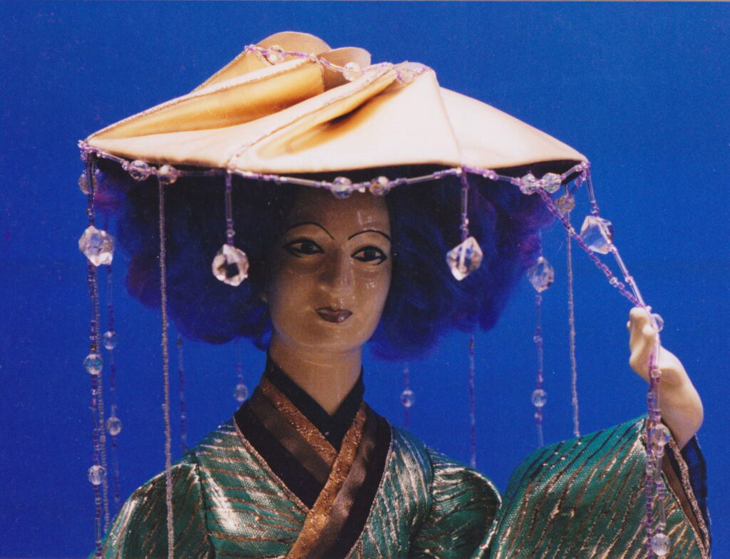 Doll Water by Vira Punya (2000), Porcelain