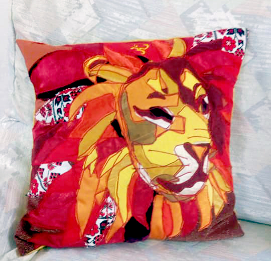 Lion by Vira Punya (2018)