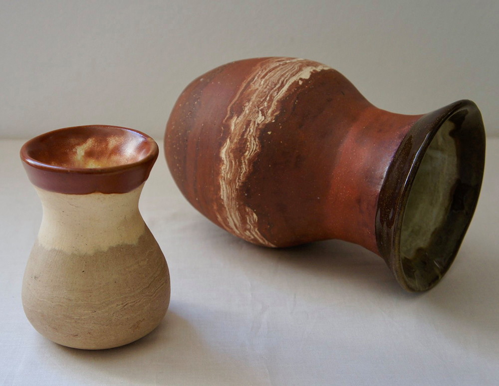 Europa And Jupiter By Alina Aradhana, Photo Of Clay Vases