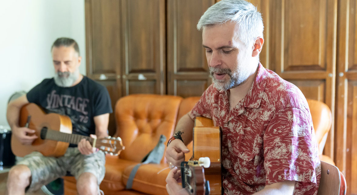 Miguel-Teaching1Web Of Miguel Czachowski