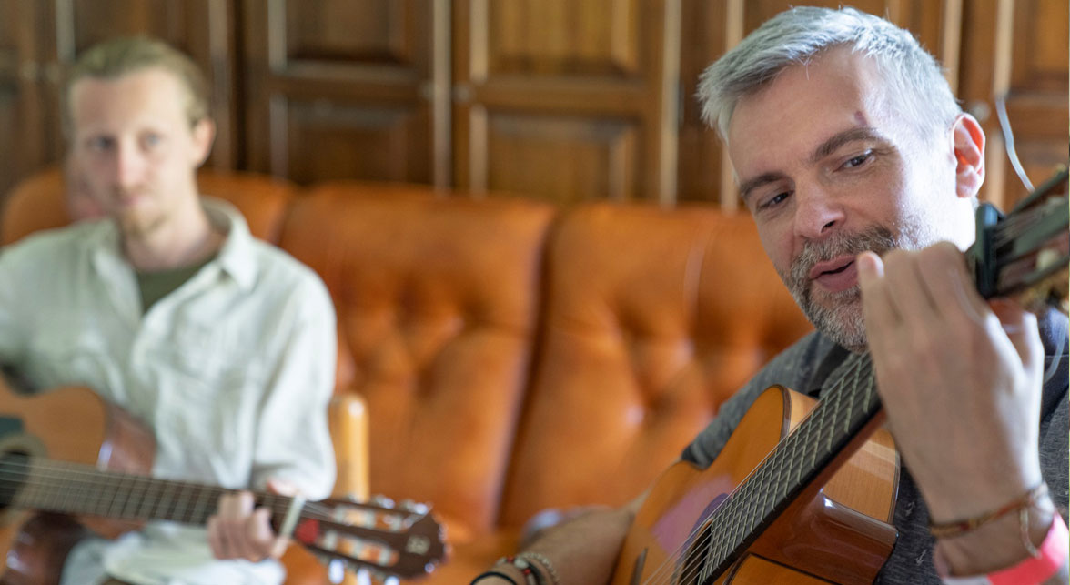 Miguel-Teaching1Web Of Miguel Czachowski