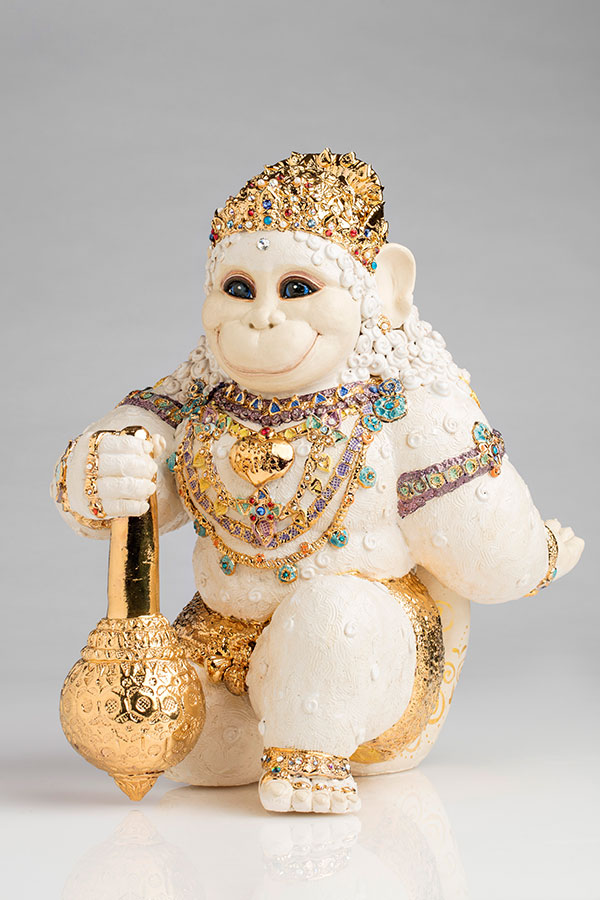 2-Saugstad_Brigitte_2018_Hanumana_38x27x33cm, Image