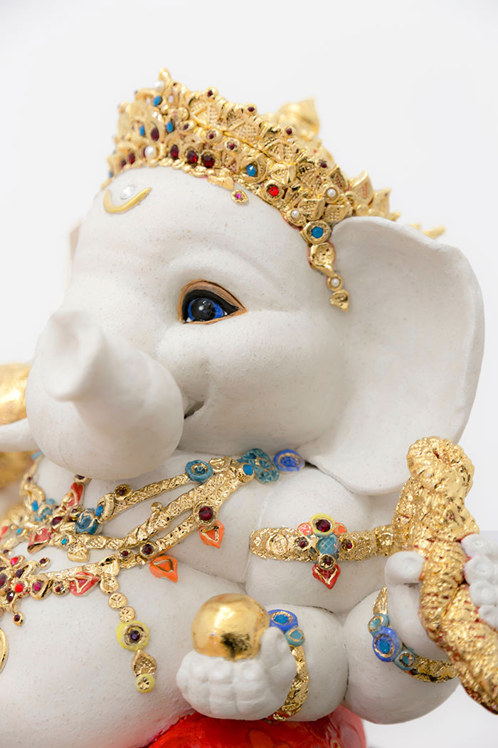Ganesha-brigitte-saugstad, Red Dhoti, Photo