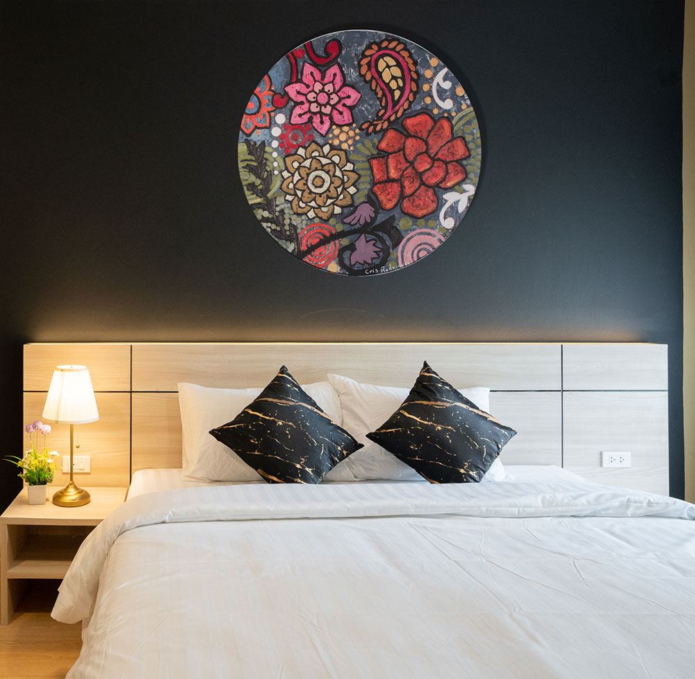 Cristiane Rodrigues , Vejo-flores-em-você-03-interior, Image — NirmalaCulture